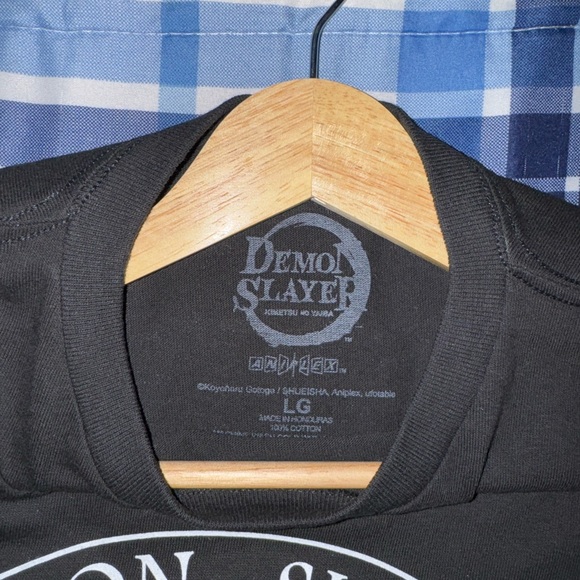 Anime Demon Slayer Black Tee Sz L - Picture 2 of 3